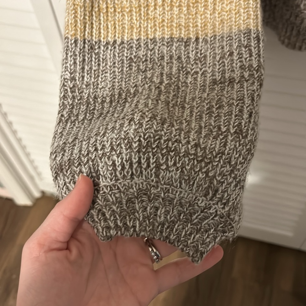 Striped multicolored sweater - Picture 3 of 3